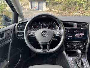 Volkswagen Golf Variant VII 4Motion 2.0 TDI DSG Highline Allrad Bild 8