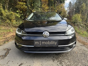 Volkswagen Golf Variant VII 4Motion 2.0 TDI DSG Highline Allrad Bild 2