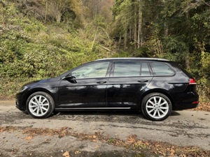 Volkswagen Golf Variant VII 4Motion 2.0 TDI DSG Highline Allrad Bild 3