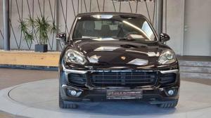 Porsche Cayenne Bild 2