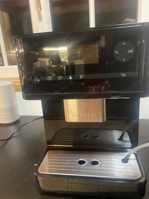 Kaffeevollautomat Miele CM 6150