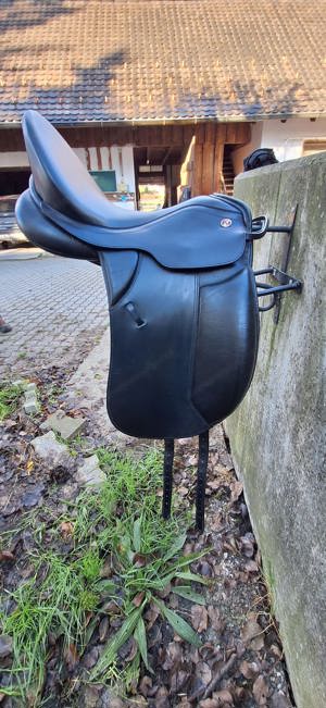 Kieffer Dressursattel Lusitano EVO Exklusive DP 8 Monate alt  Bild 1