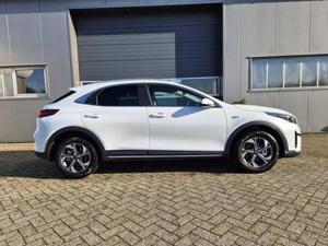 Kia XCeed 1.5 T-GDi 140PS Vision Klimaautomatik Sitzheizu... Bild 6