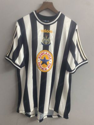 Newcastle United Retro Trikot 