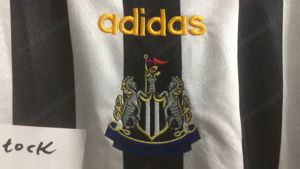 Newcastle United Retro Trikot  Bild 3