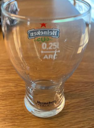 Heineken Biergläser - 8 Stück 0,3l plus 1 Stück 0,25l Bild 4