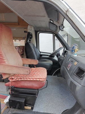 Camper Wohnmobil Peugeot Boxer Bild 10