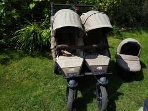 Geschwisterkinderwagen Bild 2