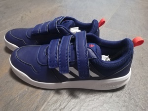 2 neue Adidas Schuhe 38 2 3 Bild 4