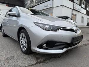 Toyota Auris Bild 2