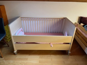 Babybett, Kinderbett Bild 1