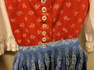 Dirndl Mädchen Gr 128 Bild 5