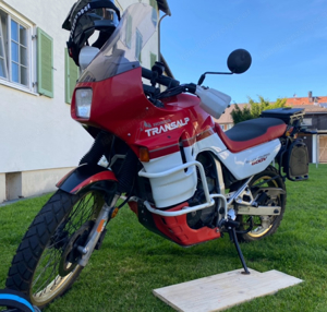 Honda Transalp XL 600V Bild 2