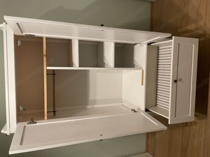 Wickelkommode & Kleiderschrank Bild 6