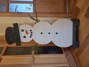 Schneemann aus Holz, Weihnachtsdeko, Geschenkidee, Weihnachtsgeschenk. Bild 5