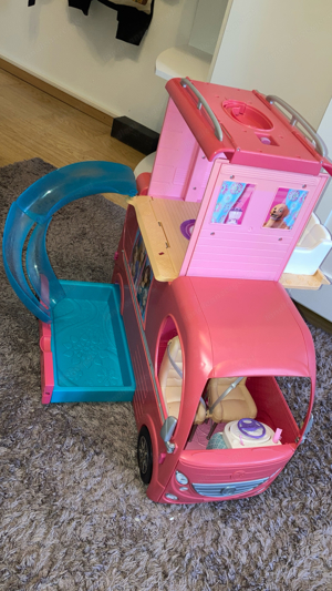 Barbie Mattel CJT42 - Super Feriencamper Bild 3