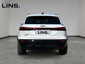 Audi Q6 Bild 4