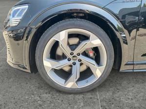 Audi SQ8 Bild 15