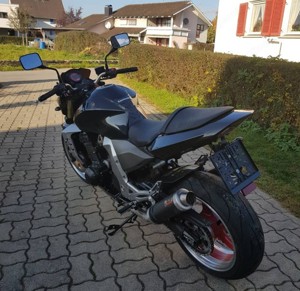 Motorrad Kawasaki Z1000 Bild 2