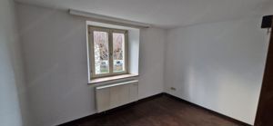 4 Zimmer Wohnung Altbau Schlins Zentrum Garten ab sofort Bild 7