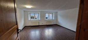 4 Zimmer Wohnung Altbau Schlins Zentrum Garten ab sofort Bild 8