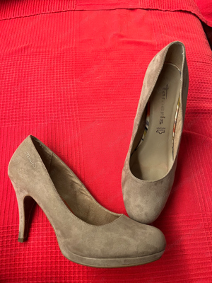 Tamaris Pumps Taupe, Gr. 41