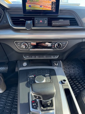 Verkaufe Audi Q5 2.0 TDI quattro Bild 6