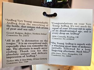 Ardbeg Very Young 1998 Committee Approved   Edler Single Malt - Geschenk-Box! Rarität
