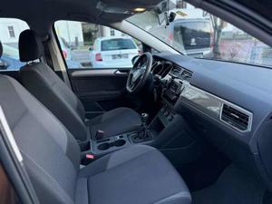 Volkswagen Touran Bild 8