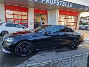 Mercedes-Benz E 220 Bild 8