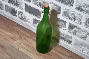 Mostflaschen mit Bügelverschluss grün ca. 50 Stück 1 Liter und ca. 10 Stück 2 Liter