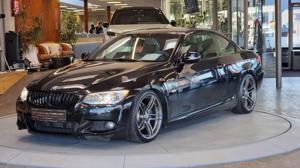 BMW 330 Bild 6