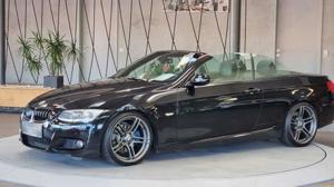 BMW 330 Bild 12