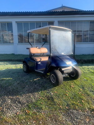 Golf Car EzGO