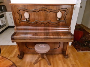 Piano A. Bellinger, Berlin - Gratis