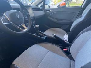 Renault Clio Bild 12