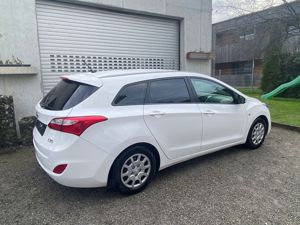 Hyundai i30  Bild 2