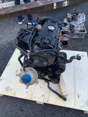 Motor VW Golf 5 1,4 TSi  CAX 90 KW  Bild 2