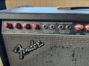 Fender Verstärker 50W Twin Reverb red knobs Bild 2