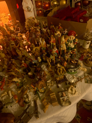 Flohmarkt in Lustenau Krippenfiguren und vieles mehr Bild 3