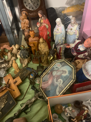 Flohmarkt in Lustenau Krippenfiguren und vieles mehr Bild 2