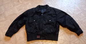 Winterjacke Schwarz, Gr. 164