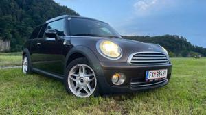 MINI Clubman Bild 2