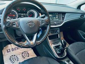 Opel Astra 2019 Bild 5