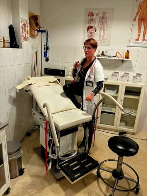 Medical Mistress Anna  Bild 2