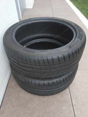 2x Michelin Pilot Sport 4 XL DOT22 235 45 R19 (99Y) Sommerreifen NP 532. -