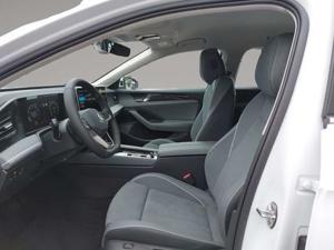 Volkswagen Passat Bild 8