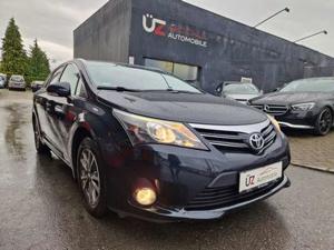 Toyota Avensis Bild 2