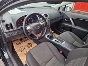 Toyota Avensis Bild 16