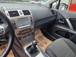 Toyota Avensis Bild 18